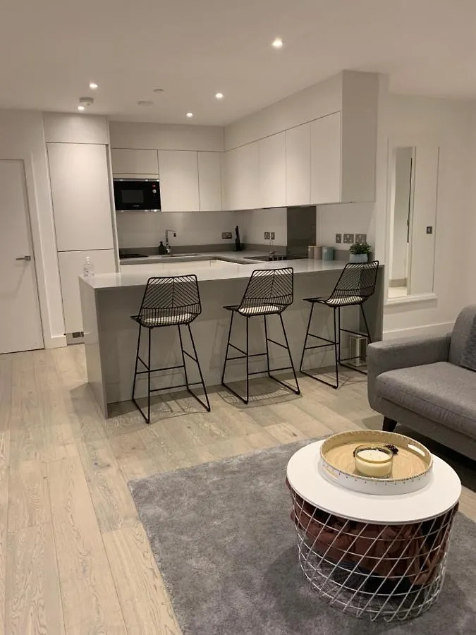 Blackwall Apartment London